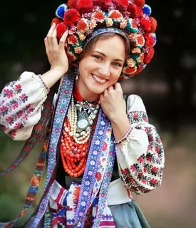 Ukraine women fashion 3