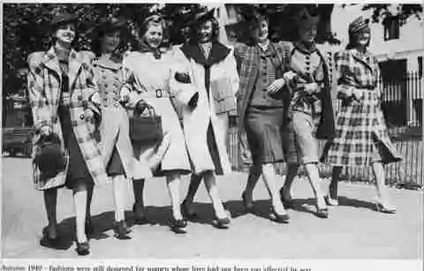 Women's Fashion 50's 3